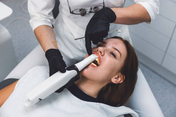Best Emergency Tooth Extraction in Kensington Park, FL
